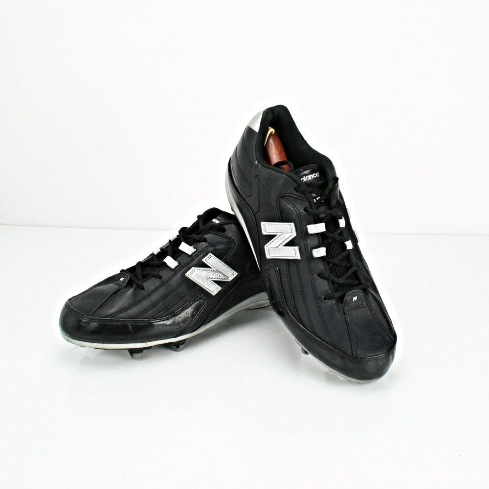 New Balance 990 Men's US Size 11.5 Football Cleats, #MF990LK, Black/Silver